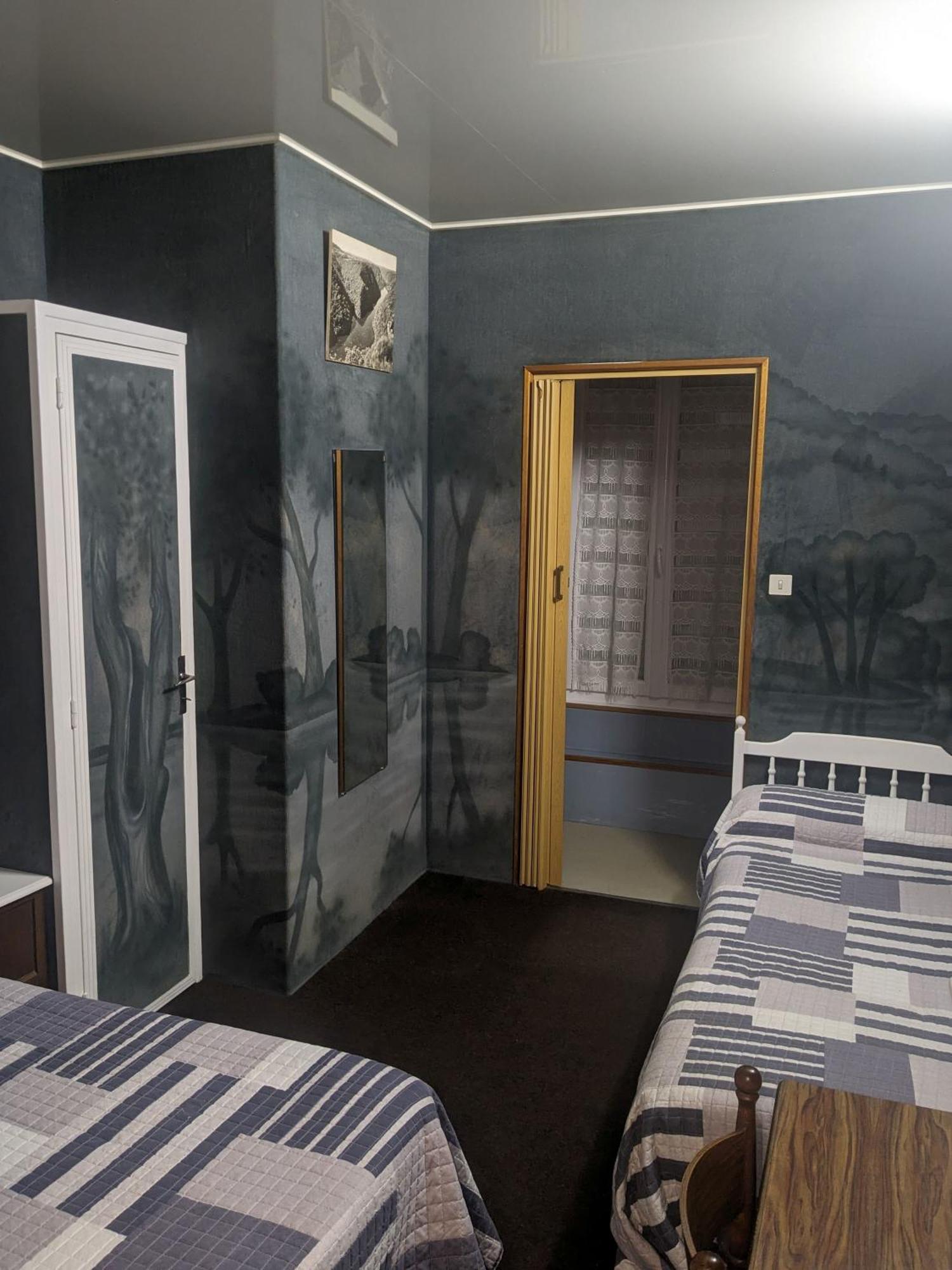 Le Rider Hotel Bort-les-Orgues Exterior foto
