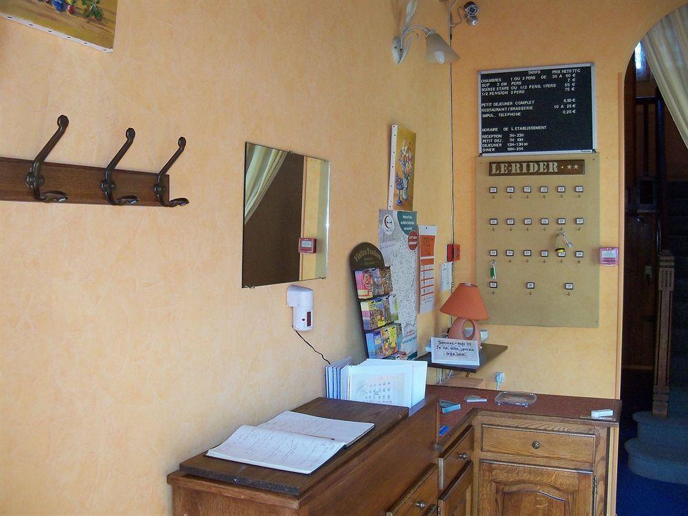 Le Rider Hotel Bort-les-Orgues Exterior foto