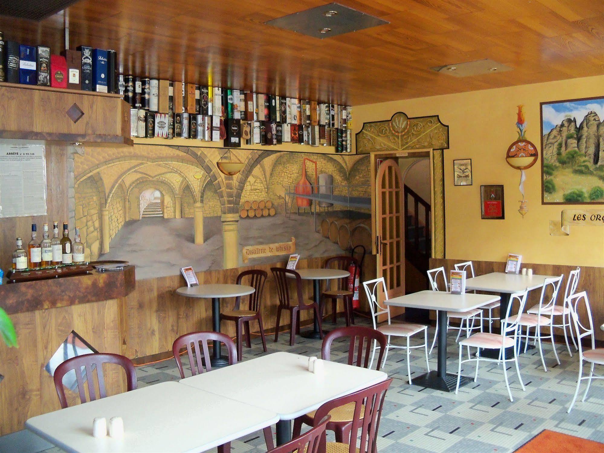 Le Rider Hotel Bort-les-Orgues Exterior foto