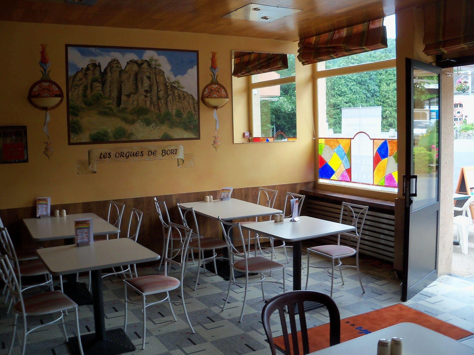 Le Rider Hotel Bort-les-Orgues Exterior foto